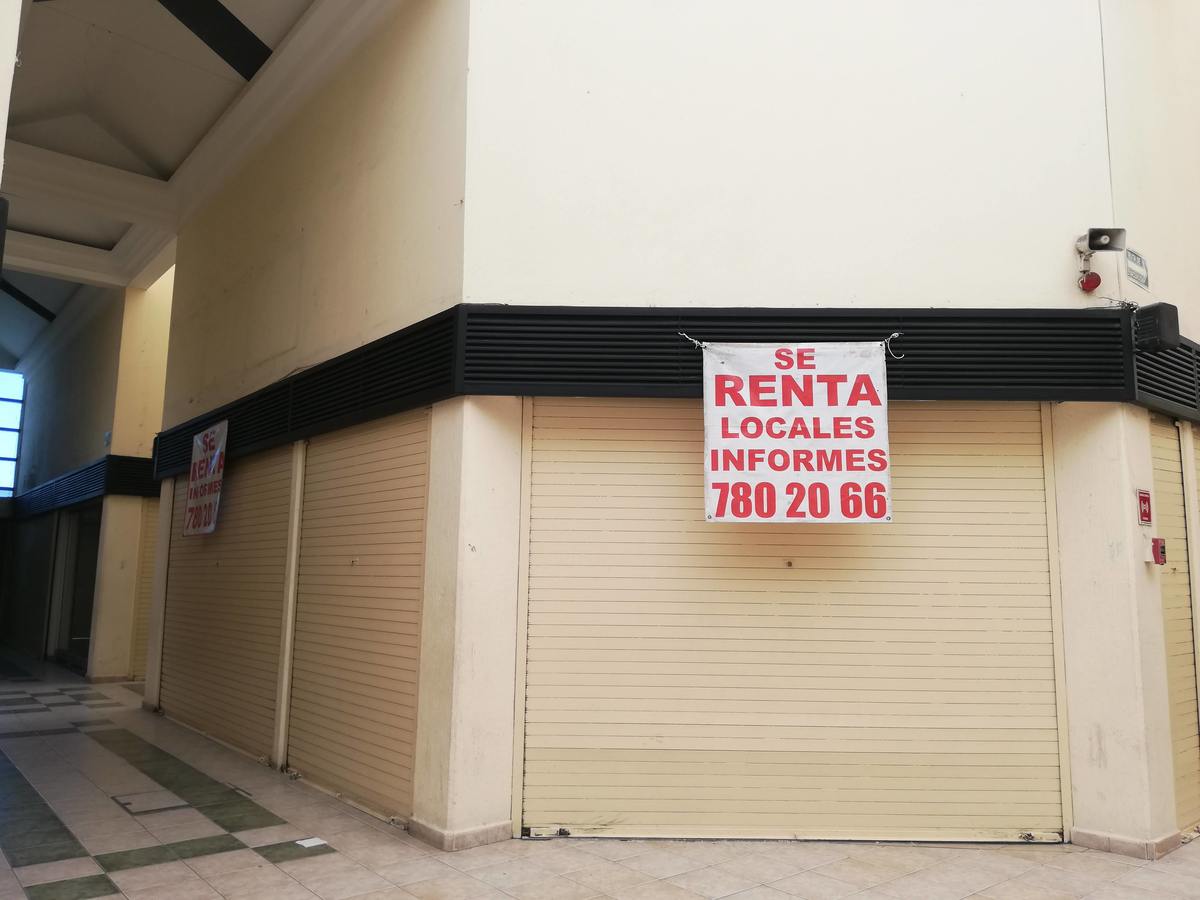 Por  baja afluencia centros comerciales en León operan al 35%