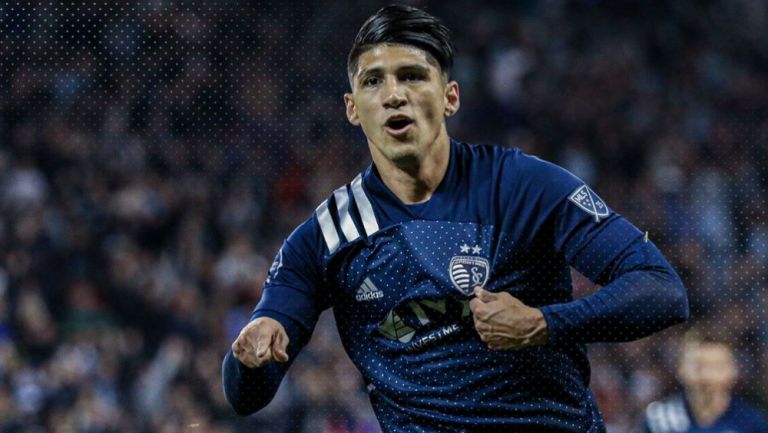 Alan Pulido, futbolista del Sporting Kansas City (Twitter @SportingKC)