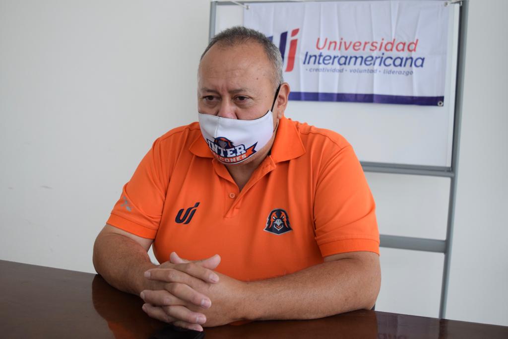 Las competencias de futbol americano a nivel estudiantil quedaron canceladas hasta diciembre próximo. (Rafael Gónzalez)