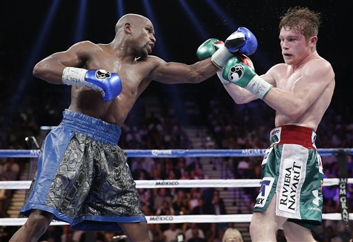 Floyd Mayweather vs Canelo Álvarez (AP)