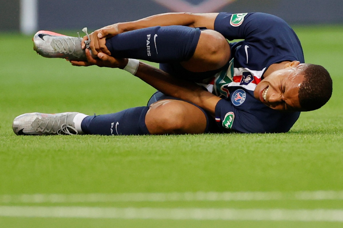 Kylian Mbappé sufre un esguince en el tobillo derecho (Reuters)