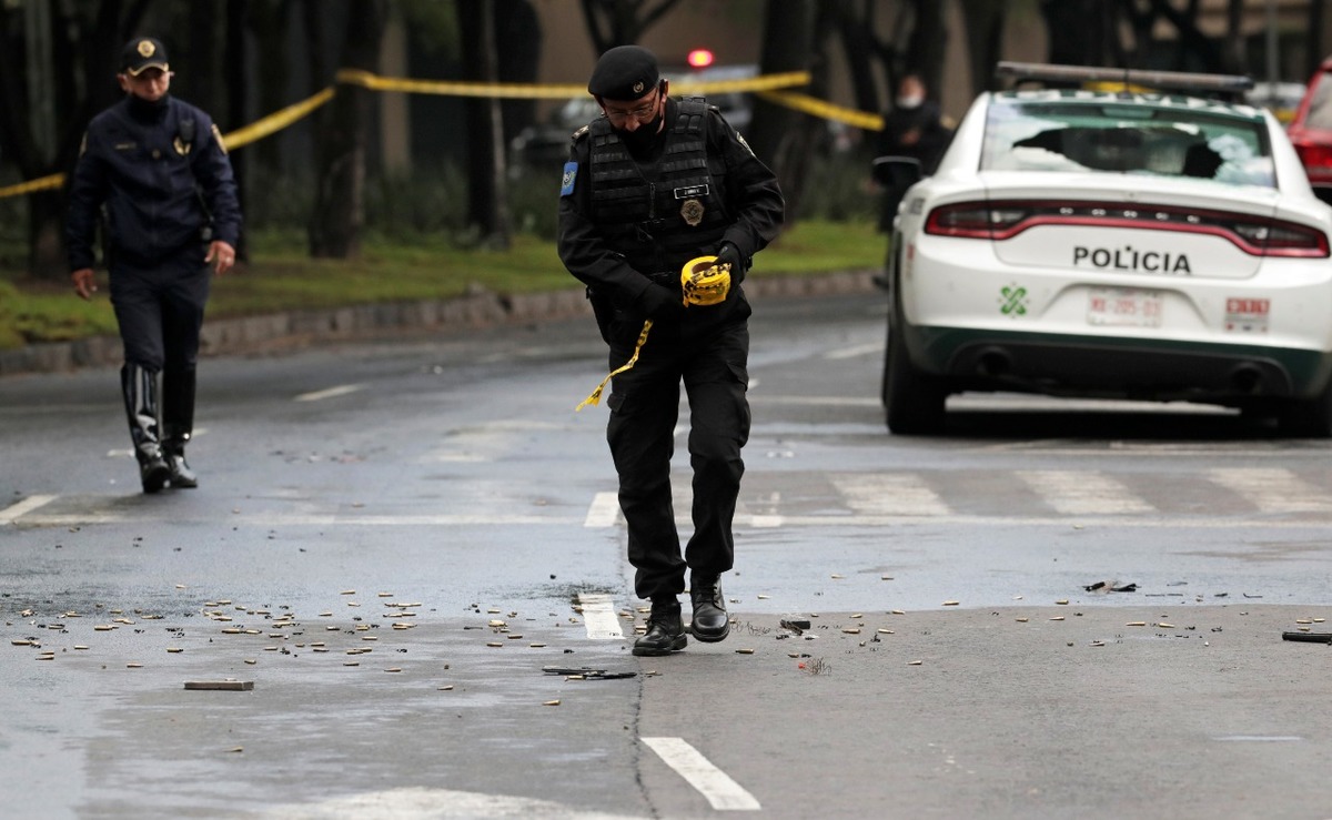 Las periciales aún continuaban investigando cuando se realizaron las primeras detenciones / Reuters