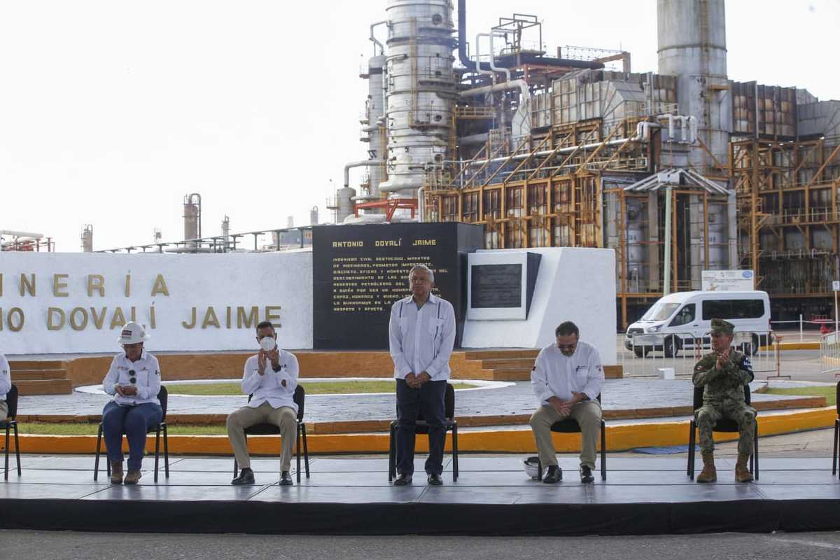 Supresión de la rehabilitación de la refinería en Salina Cruz, Oaxaca. (Omar Franco)