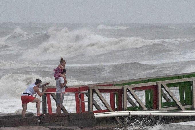 'Hanna' seguirá su trayectoria hasta México.(Reuters)