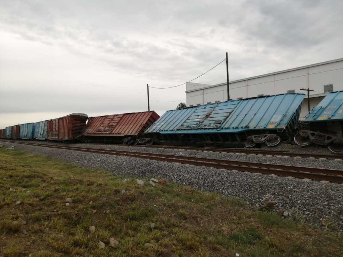Se descarrila tren en León