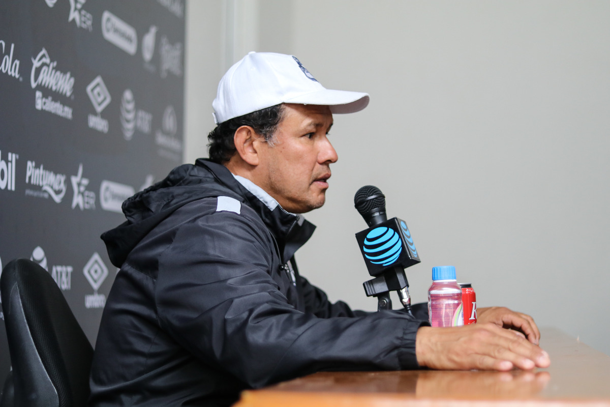Para Juan Reynoso fue un buen comienzo que deberá irse extendiendo conforme camine el torneo. (Especial)