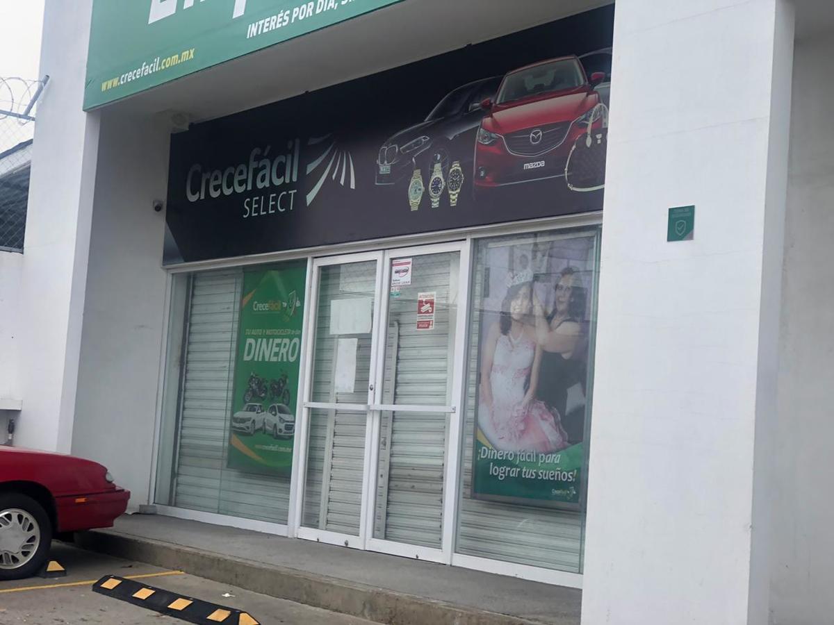 Los presuntos delincuentes tomaron celulares y  computadoras portátiles. (Especial)