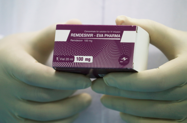 El remdesivir es el primer medicamento que Canadá ha autorizado para el tratamiento del covid-19. (Reuters)