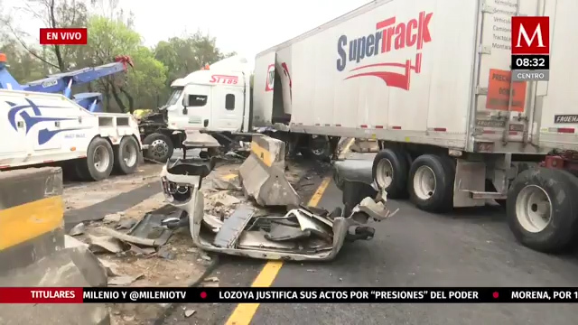 Choque de un tráiler en la México-Querétaro frena la circulación