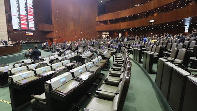 Tras acuerdo, diputados aplazan extinción de cinco fideicomisos