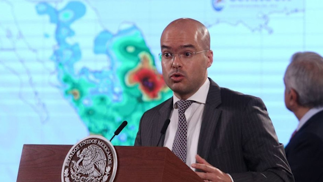 David León deja cargo en Protección Civil