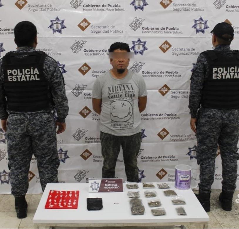 El detenido utiliza una oficina y un estacionamiento ubicados en la 46 Poniente para sus actividades ilícitas. (Especial)