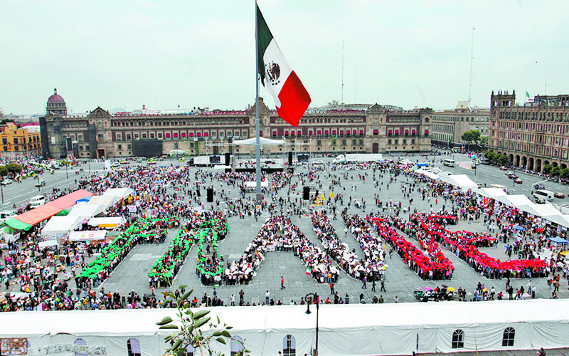 La Expo Fraude que montó el Movimiento Progresista en el Zócalo en 2012. (Archivo)