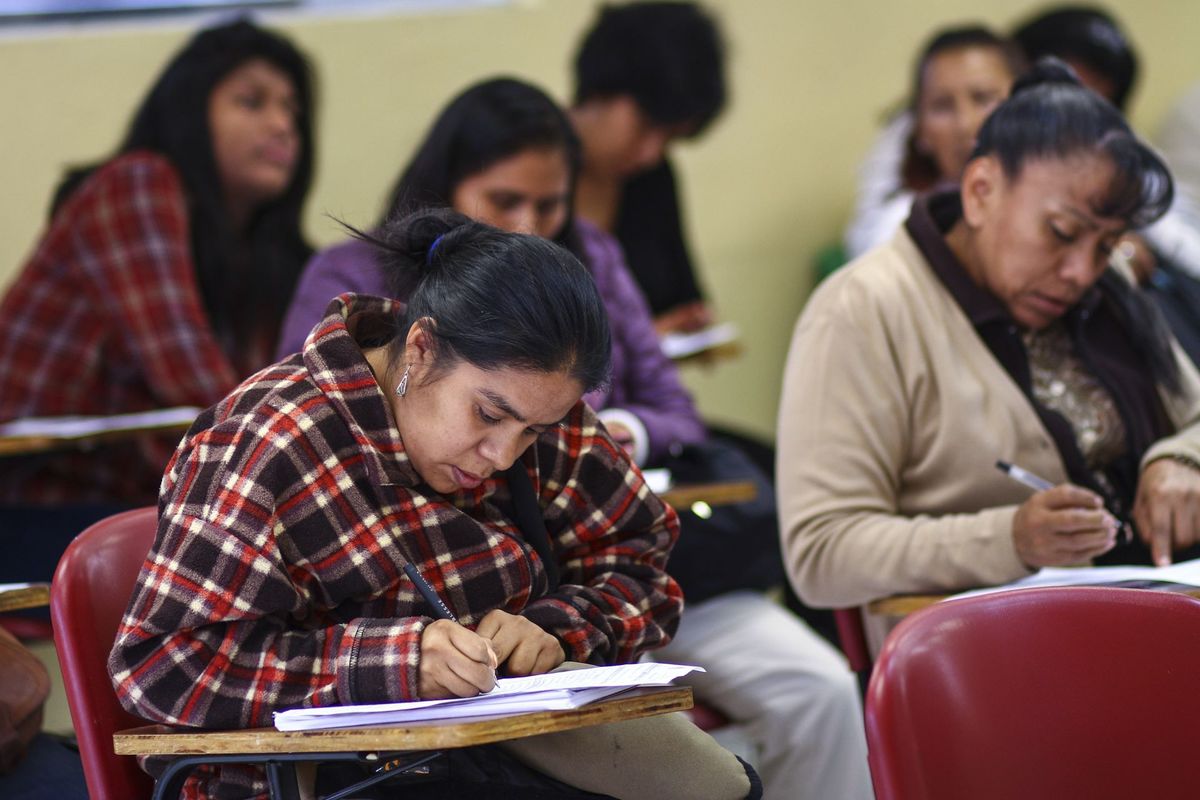 Mujeres tomarán curso sobre violencia de género. (Archivo Cuartoscuro)