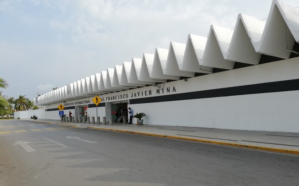 Acreditan al Aeropuerto de Tampico como espacio seguro para viajeros