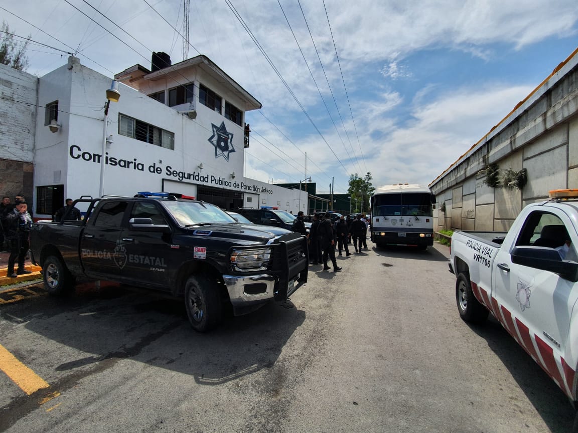 Esta mañana fueron intervenidas las policías de Jalostotitlán y Poncitlán (Juan Carlos Munguía)