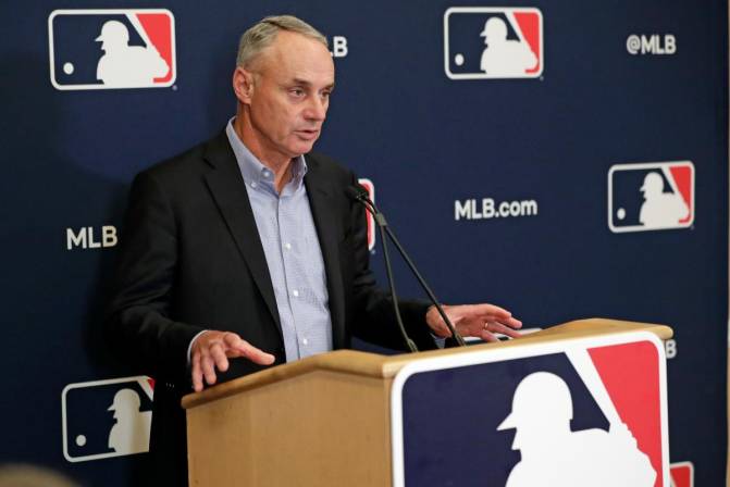 Rob Manfred (AP)