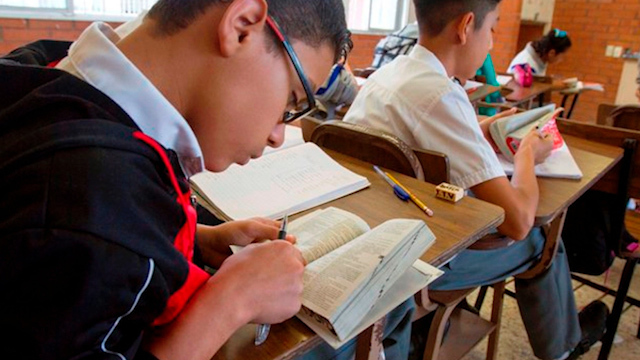 SEP prevé regreso a clases a distancia y solo hasta semáforo verde presencial