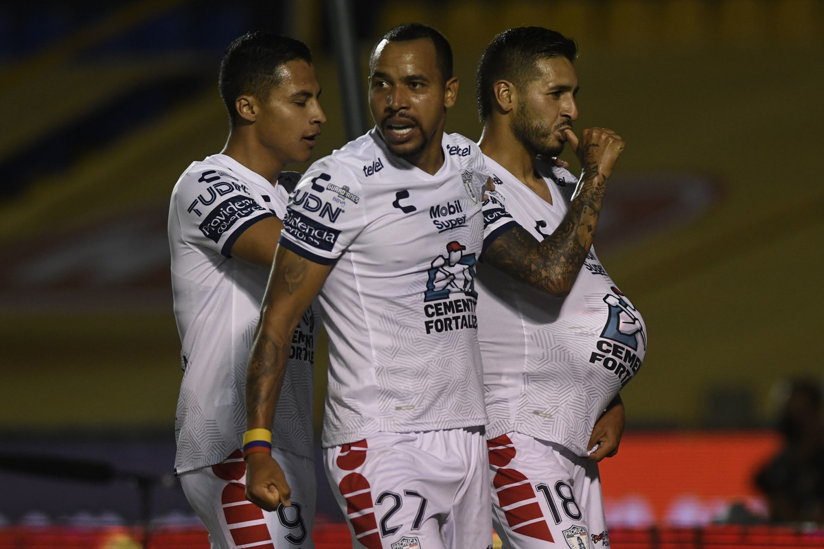Pachuca empató con gol de Sosa (Imago7)
