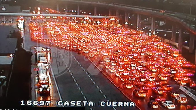Carga vehicular autopista México-Cuernavaca. (Tomada del C5)
