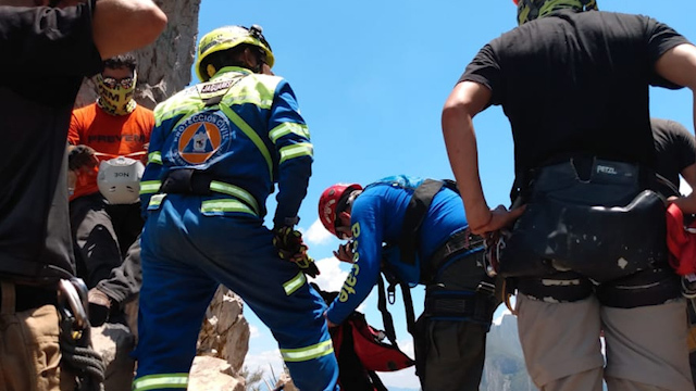 Fallece cineasta al caer de barranco en La Huasteca en Nuevo León