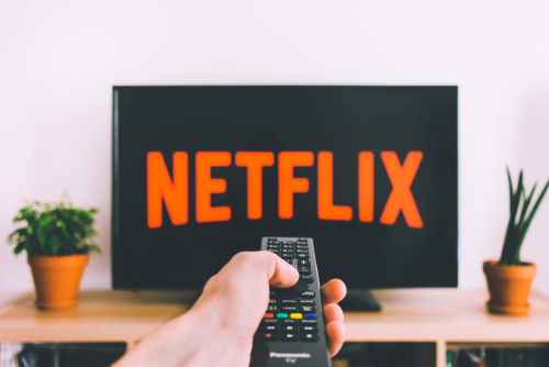 Netflix ya permite cambiar la velocidad para ver contenidos. (shutterstock)