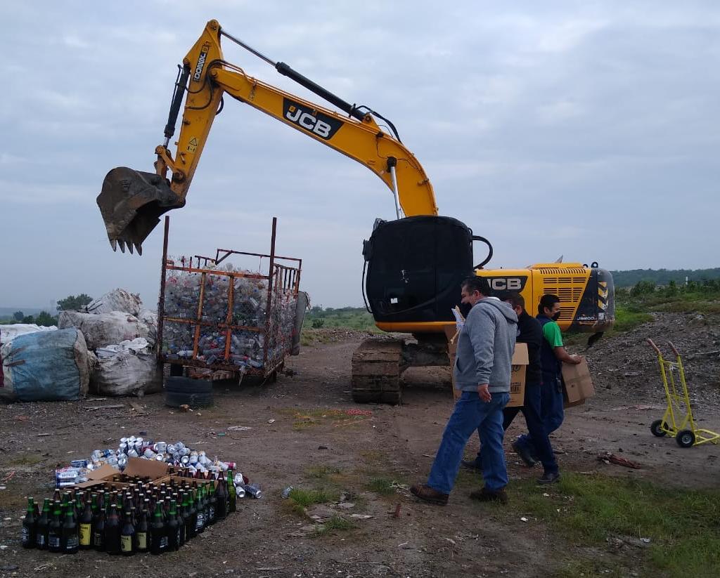 Se destruyeron más de 800 bebidas alcohólicas