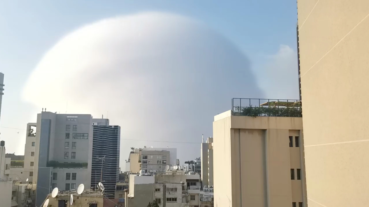 La explosión en el puerto de Beirut ha dejado decenas de muertes y miles de heridos en la ciudad. (Reuters)
