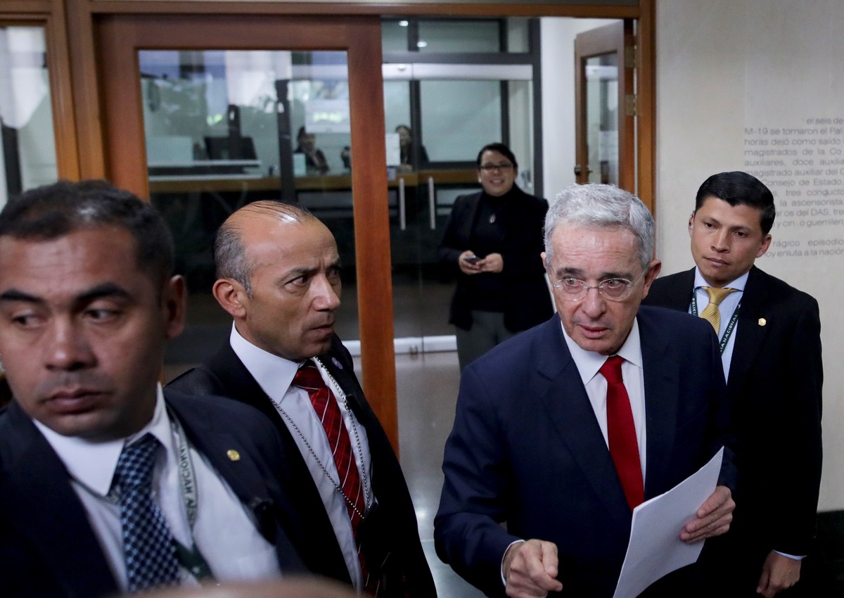 Álvaro Uribe, presidente de Colombia. | AP