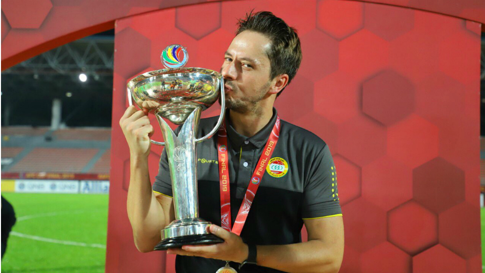 Daniel Giménez, entrenador del Al Ahed (Marca)
