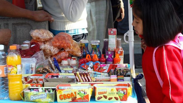 Aprueba Oaxaca prohibir la venta de refrescos y comida chatarra