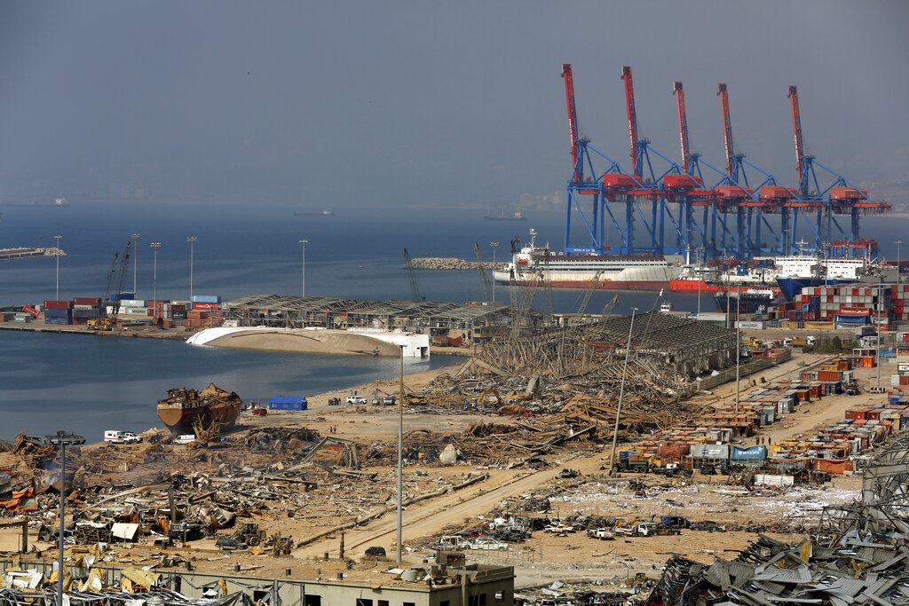 El área del puerto de Beirut quedó completamente destruida tras la explosión. (AFP)