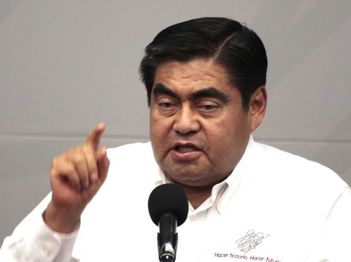 Gobernador de Puebla, Miguel Barbosa. (Melanie Torres/archivo)