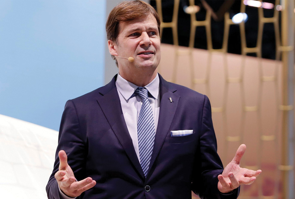 Jim Farley necesitará todos sus conocimientos y su amor por los autos para sacar del bache a la automotriz.