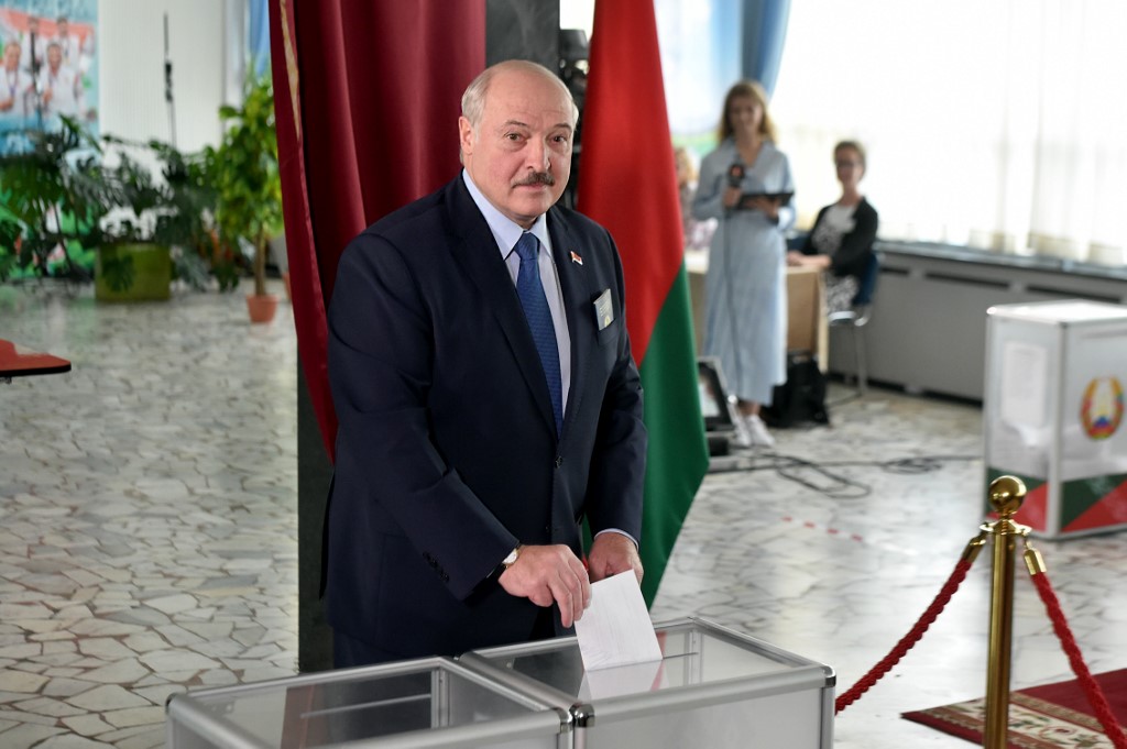 Alexandre Lukashenko gobierna el país desde 1994, desde los inicios del país tras su independencia de la Unión Soviética. (AFP)