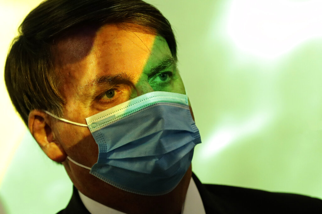 Jair Bolsonaro ha sido criticado por su gestión de la pandemia de coronavirus en Brasil. (AFP)