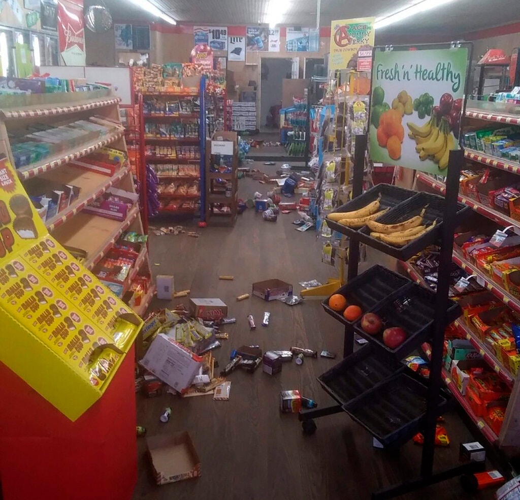 Los usuarios reportaron afectaciones en tiendas y supermecados. | Captura Twitter