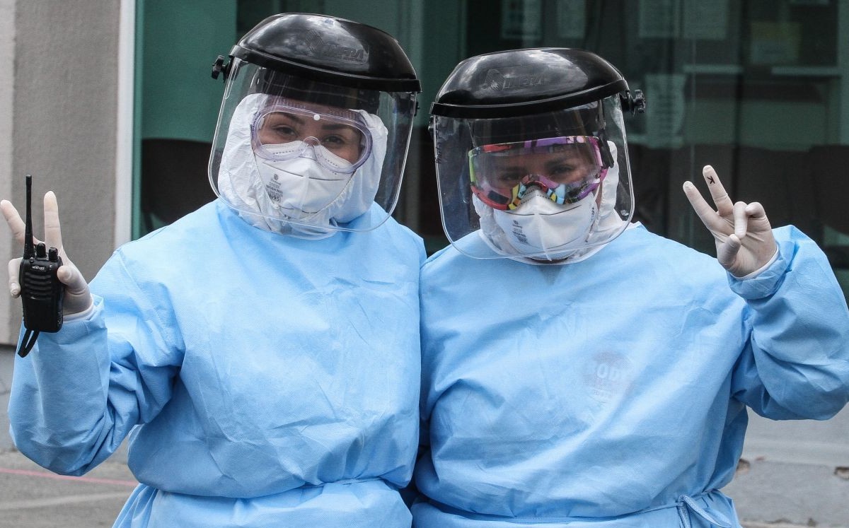 IMSS entregará condecoración a personal que atiende coronavirus. (Cuartoscuro)