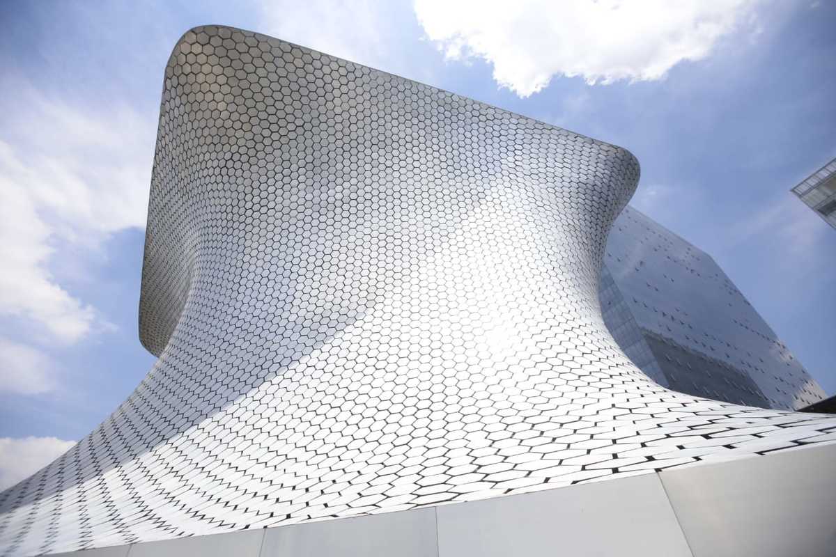 Las sedes del Museo Soumaya en Plaza Carso y en Plaza Loreto abrieron sus puertas desde ayer. (Araceli López)