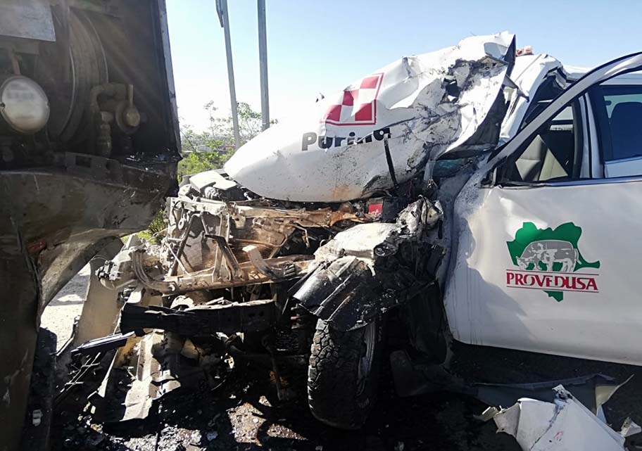 Accidente en la carretera Durango- Mazatlán. (Notivox Digital)