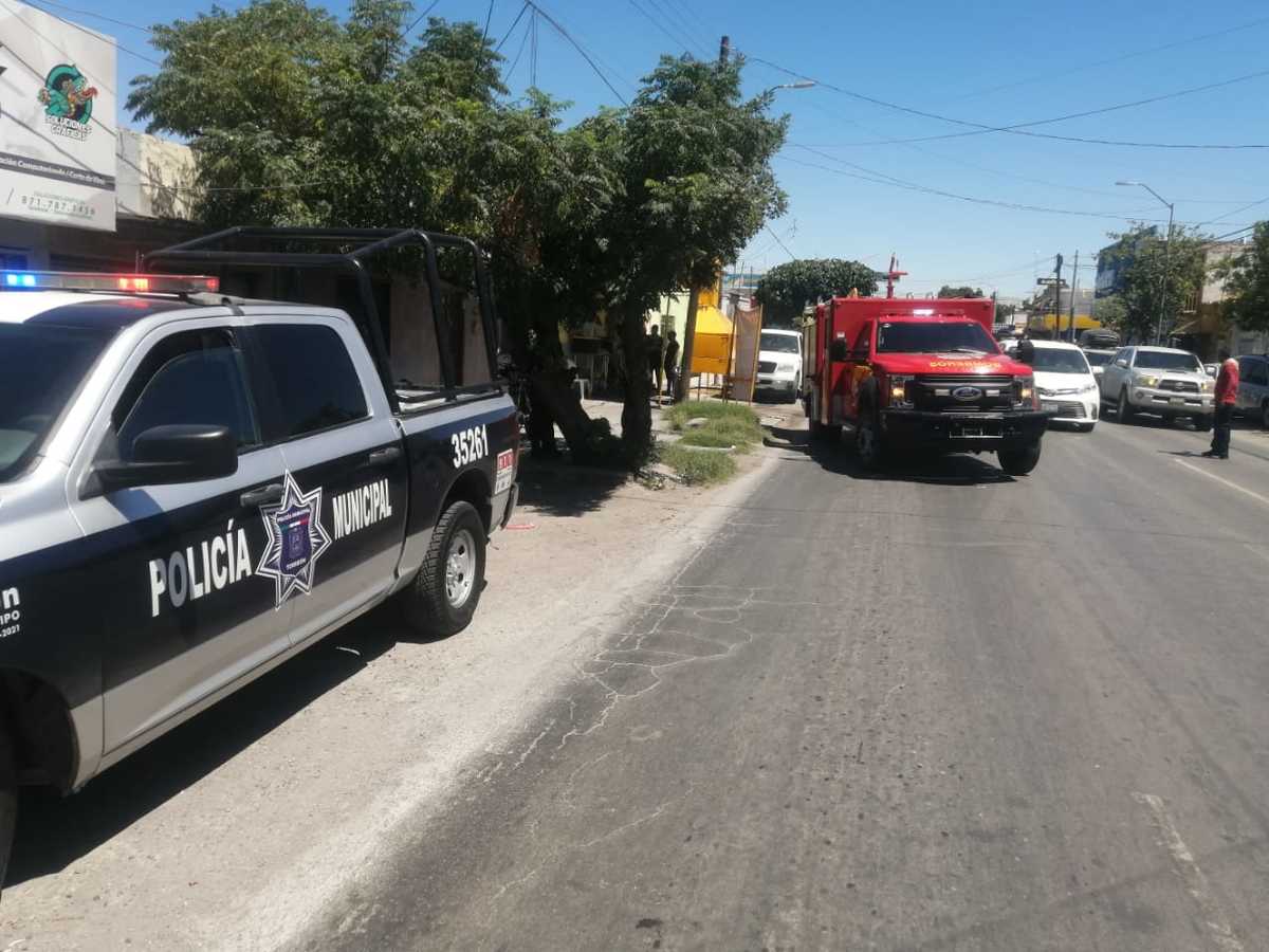 Vecinos de la calle Mariano López Ortiz, a la altura de la avenida Álvarez, detectaron la ausencia del hombre. (Especial)