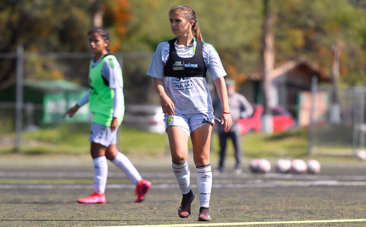 Nailea Vidrio, nueva jugadora del León Femenil (imago7)