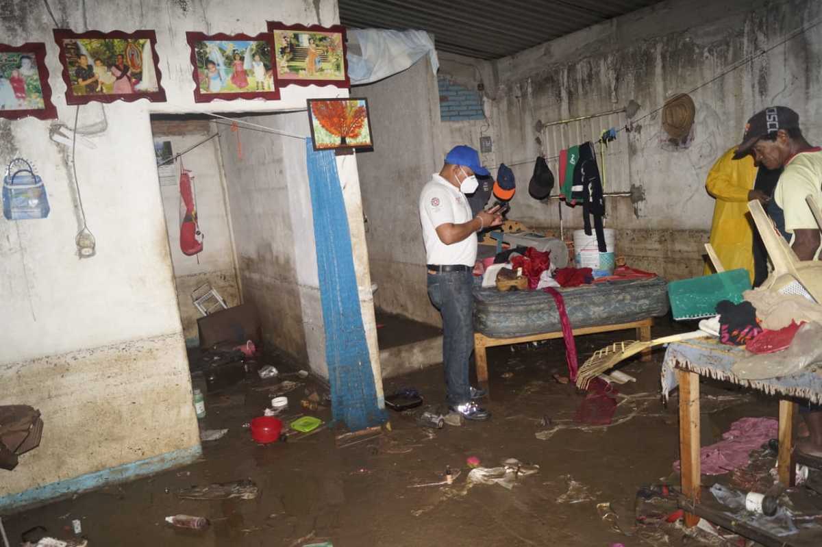 Las tormentas son generadas por una onda tropical y un canal de baja presión. (Especial)