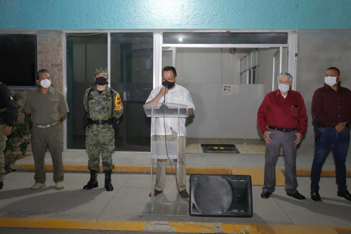 La rueda de prensa se realizó en el Cereso de Torreón. (Mauricio Román)