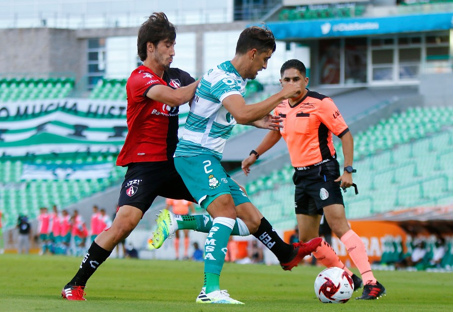 Ambas escuadras lo intentaron, sim embargo no se hicieron daño. (@clubsantos)