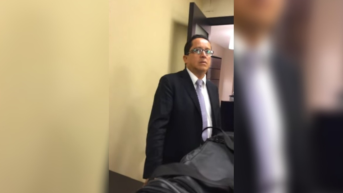 Video de ex funcionarios del Senado recibiendo dinero no es de Lozoya: FGR