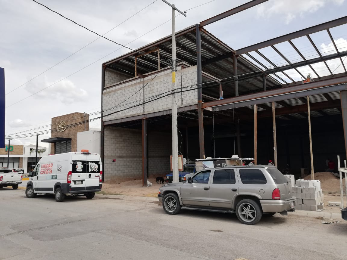 Un obrero resultó con quemaduras al recibir una descarga eléctrica. (Notivox Digital)