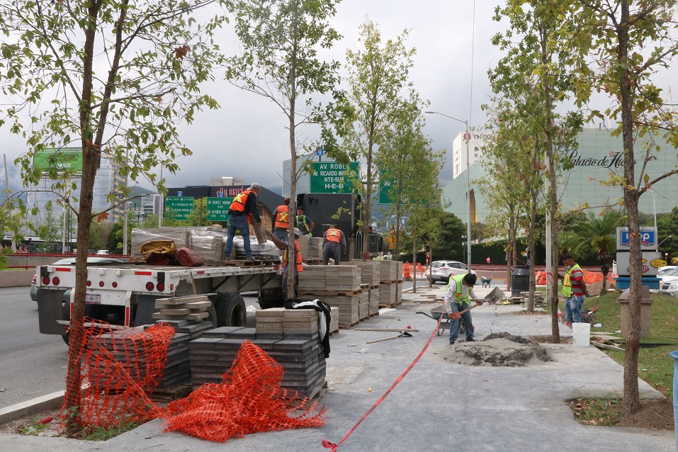 Obras públicas en Nuevo León. Foto: Leonel Rocha.