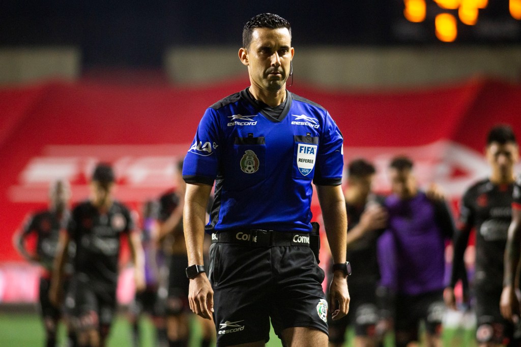 César Arturo Ramos, árbitro mexicano (Imago7)