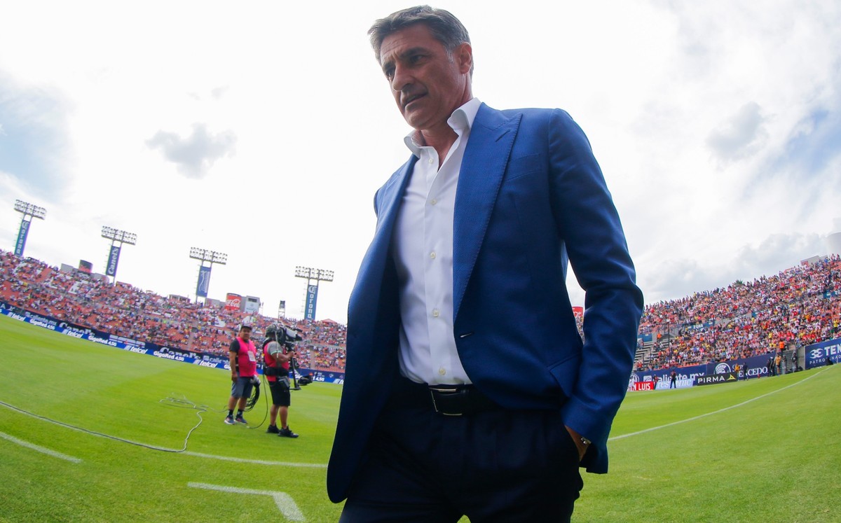 Míchel González, ex entrenador de Pumas (Imago7)